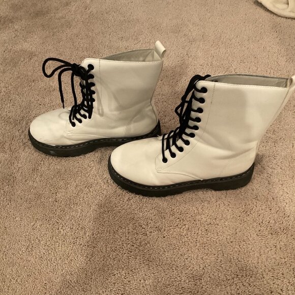Unilady White Combat Boots Black Soles & Laces Size 9 - Picture 2 of 8
